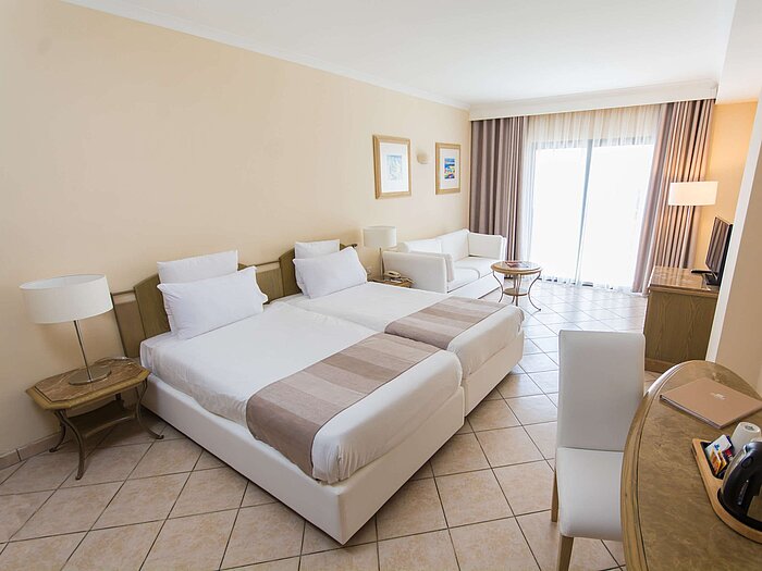 Junior Suite | Maritim Antonine Hotel & Spa Malta