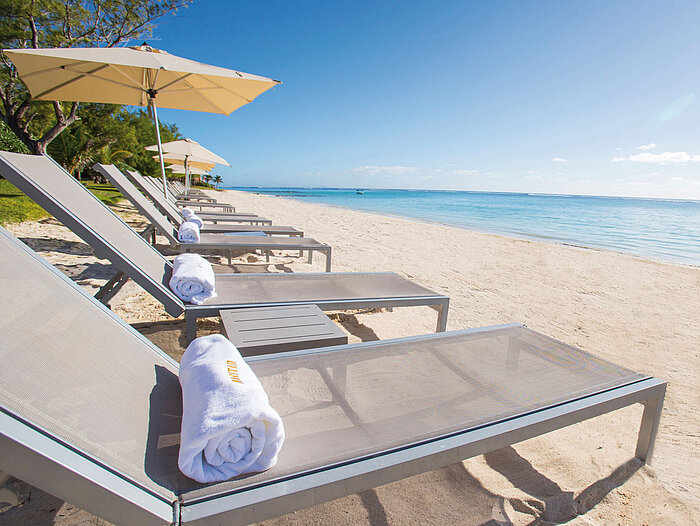 Strandliegen | Maritim Crystals Beach Hotel Mauritius