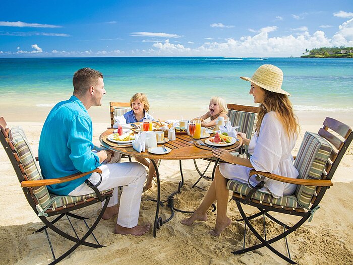 Frühstück am Strand | Maritim Hotel Mauritius